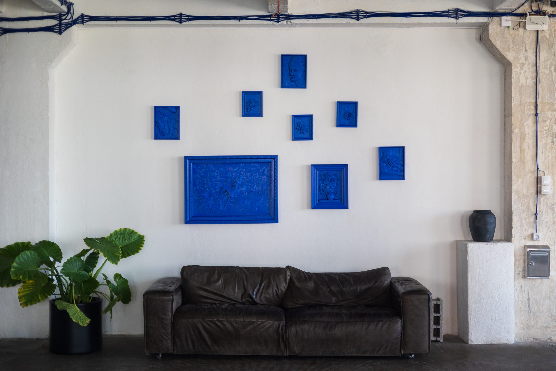 Flowers, Installation view